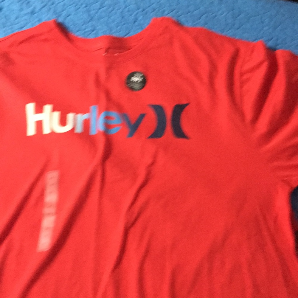 NWT SIZE XL EXTRA LARGE WOMENS HURLEY T-shirt